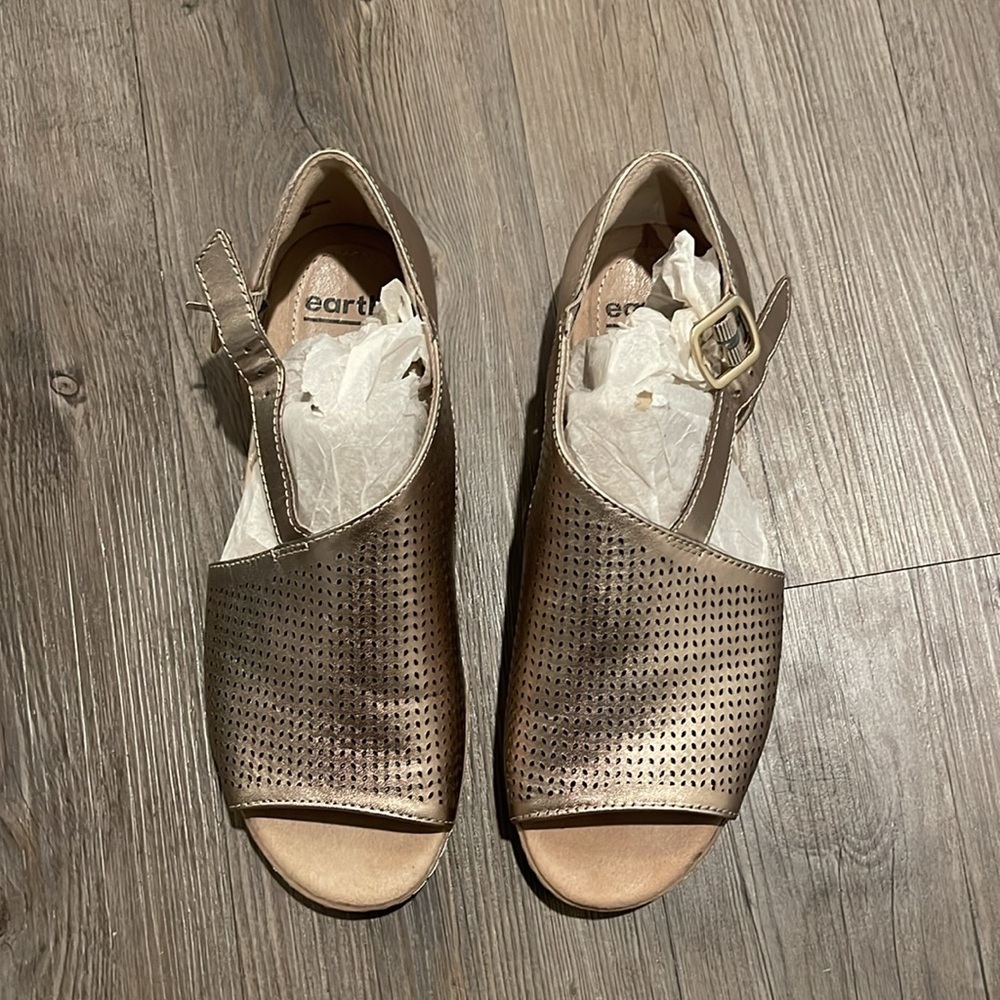 Earth Ballston Argon Metallic Leather 7.5 W - Picture 4 of 12